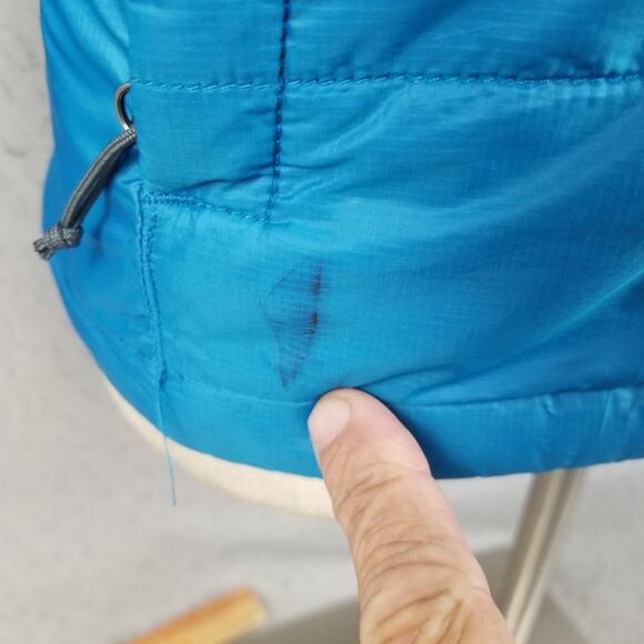 The North Face Jacket Womens Medium Blue Insulated Puffer Full Zip Chest Pocket - Picture 4 of 15